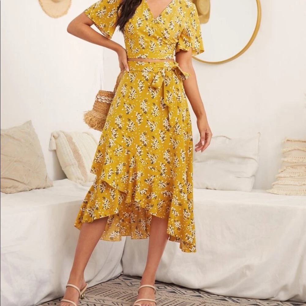 Beautiful 2 piece set